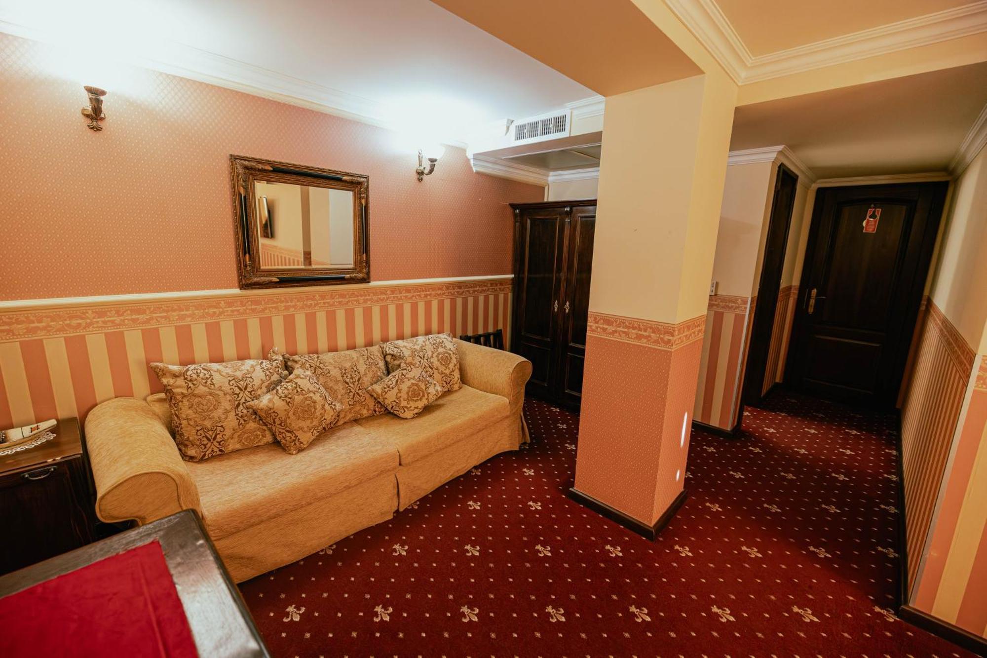 Casa Del Sole Boutique Hotel Timisoara Bagian luar foto