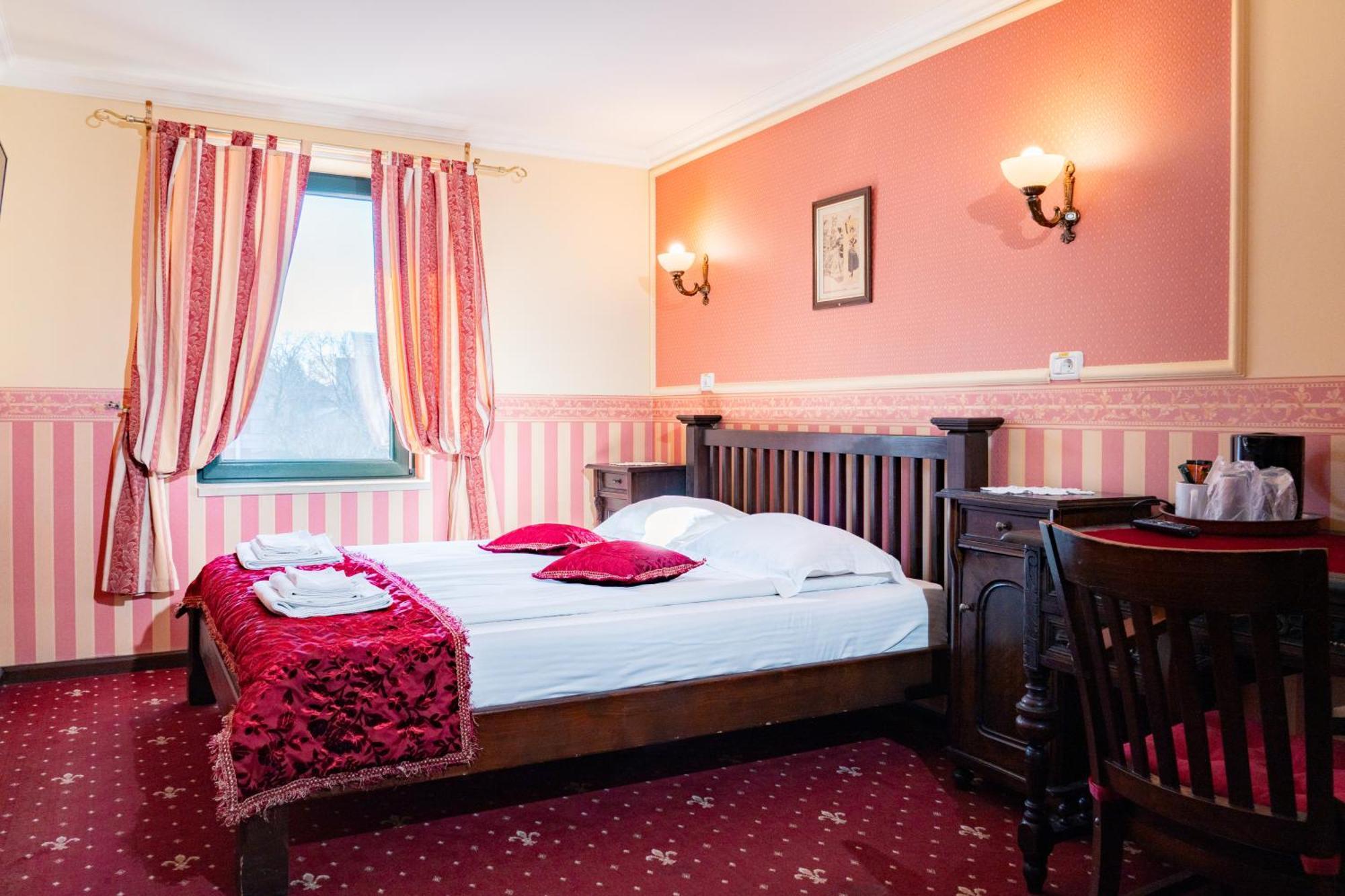 Casa Del Sole Boutique Hotel Timisoara Bagian luar foto